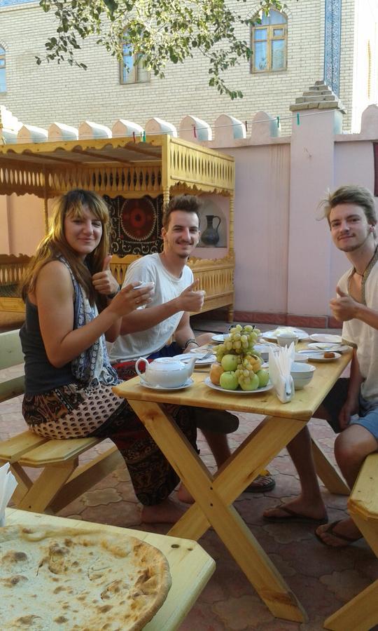 Guest House Orzu Hive Dış mekan fotoğraf